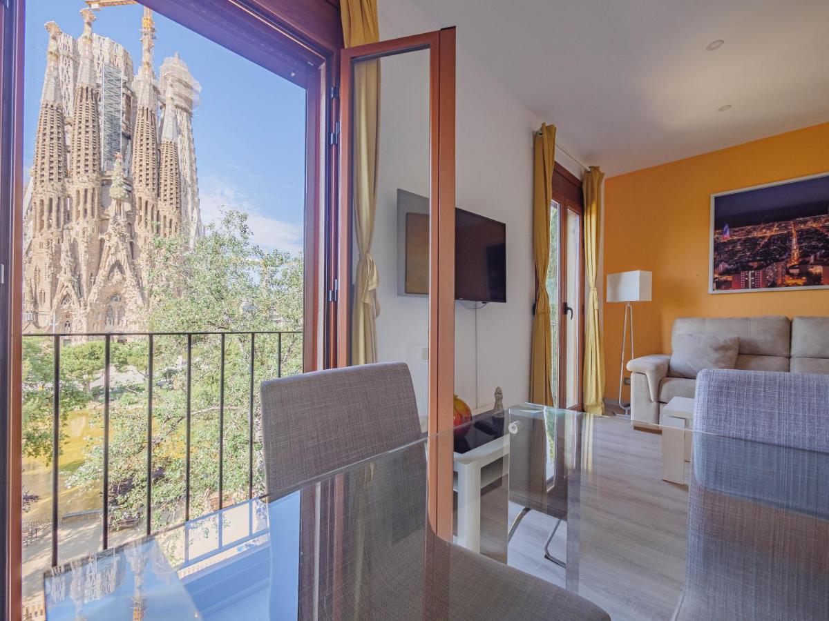 Absolute Sagrada Familia Apartamento Barcelona Exterior foto